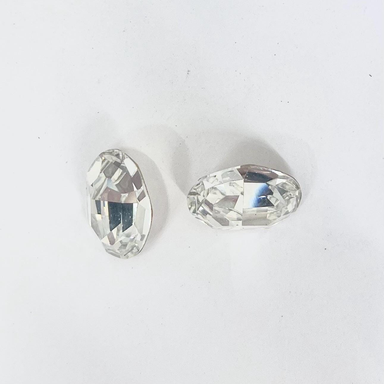 2 x Vintage 18x13mm Clear Oval Swarovski Crystal Rhinestone Point Back Stones 4100 - for jewellery making & crafts - SD1 TheGreenGlassGemShop
