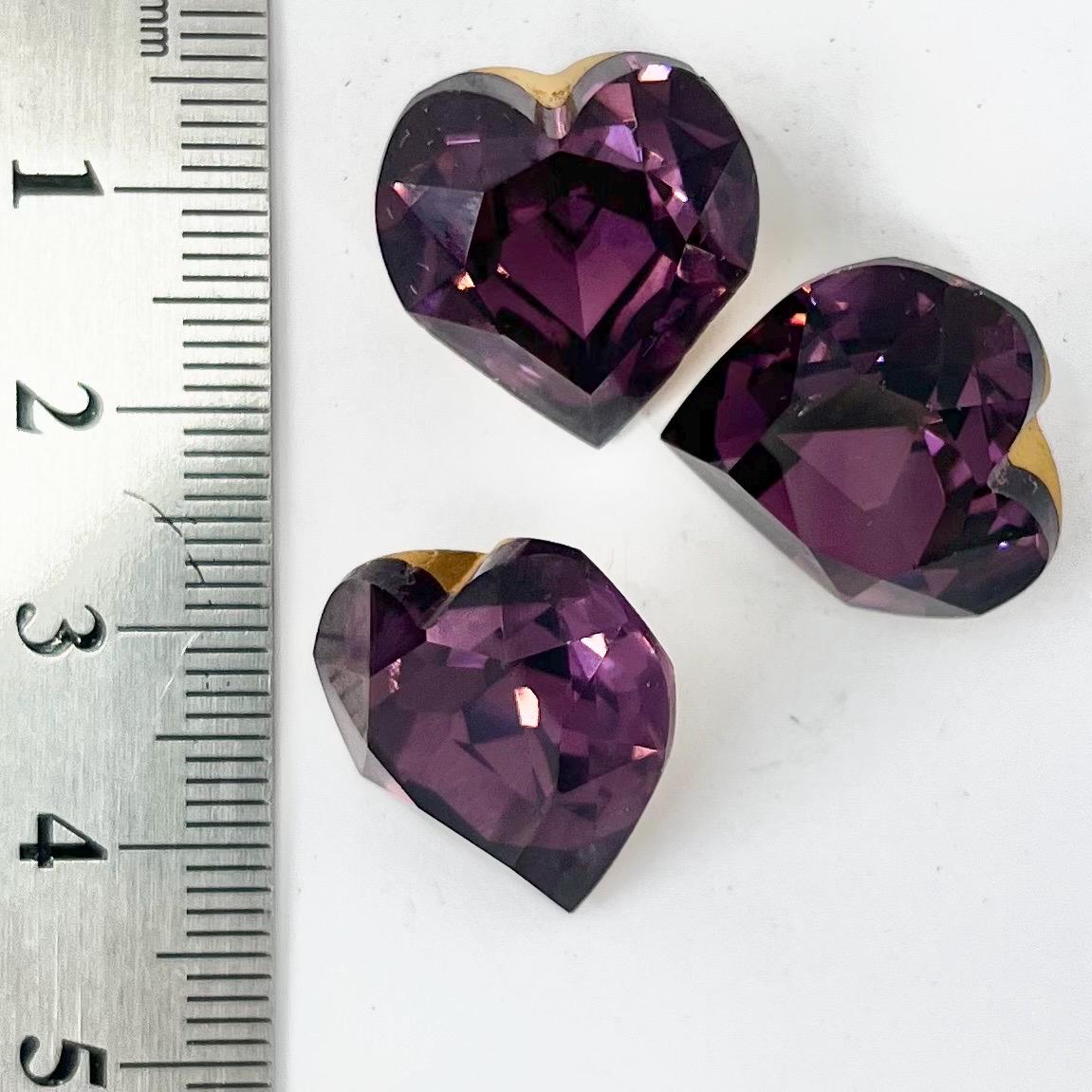 1 x Vintage 17x18.7mm Amethyst Heart Swarovski Crystal Rhinestone Point Back Stone Art 63 - for jewellery making & crafts - SD4 TheGreenGlassGemShop