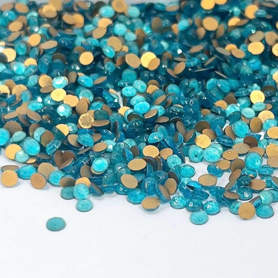 100 x Vintage SS11 Turquoise Blue Czech Crystal Flat Back Rhinestones 2.90-3.00mm - for jewellery making & crafts - TB9 TheGreenGlassGemShop