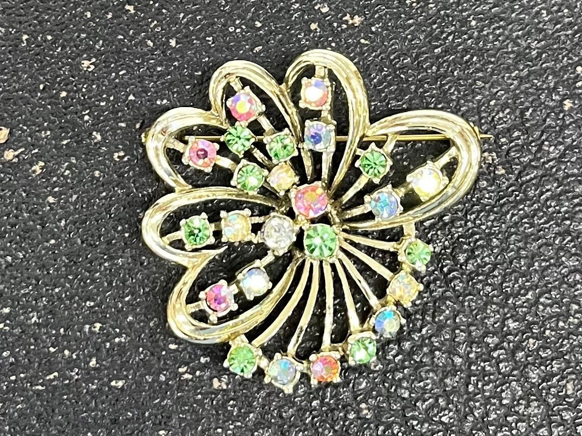 Multi Coloured & Green Uranium Glass Crystal Ribbon Bow Brooch Light Gold Tone with a UV Reactive Glow UV Jewellery Vintage TheGreenGlassGemShop