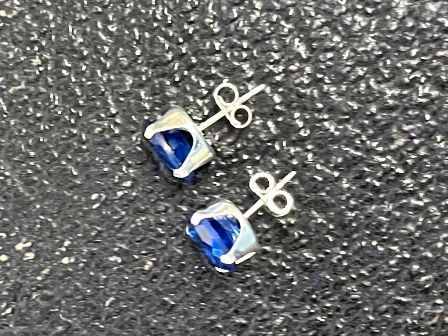 Sterling Silver Cobalt Blue Synthetic Spinel Oval Cut Stud Earrings with a UV Reactive Pink Glow Jewellery TheGreenGlassGemShop