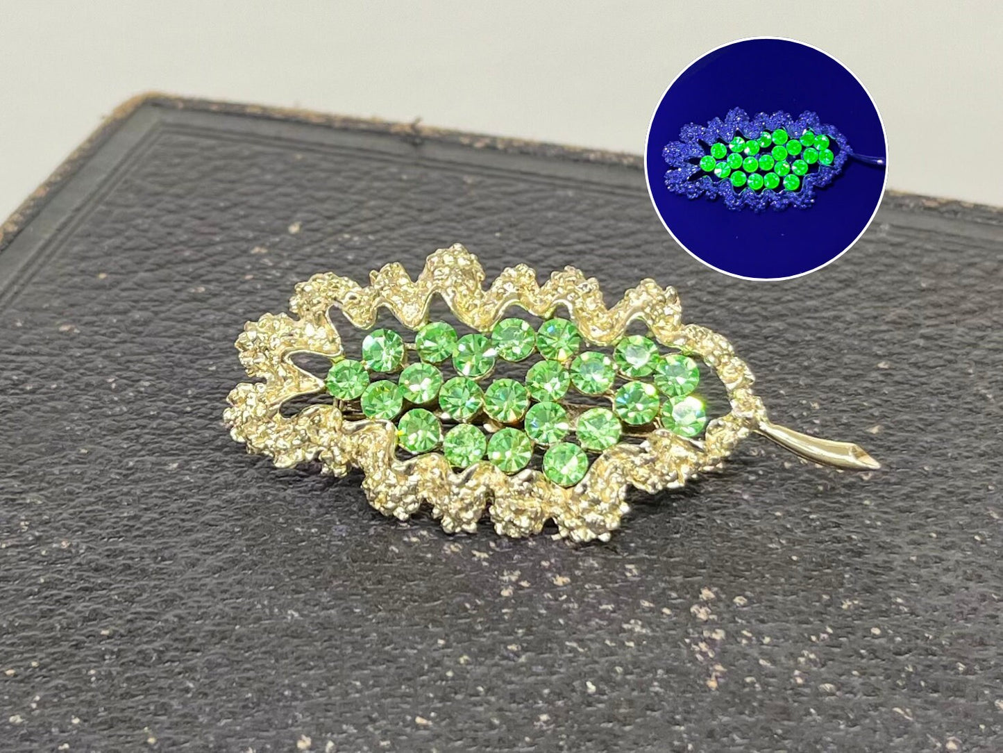 Sparkling Green Uranium Glass Crystal Leaf Brooch Gold Tone with a UV Reactive Glow UV Jewellery TheGreenGlassGemShop