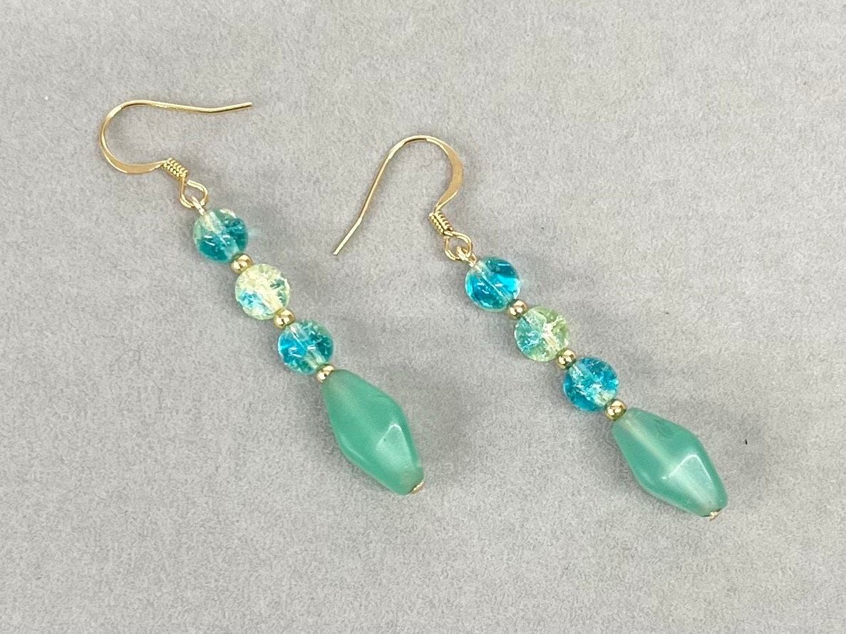 Vintage Teal Bicone Bead & Crackle Glass Uranium Bead Drop Earrings Gold Plate with UV Reactive Glow TheGreenGlassGemShop