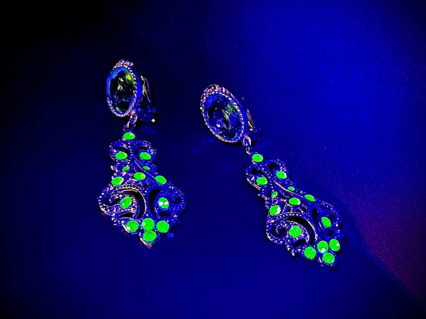 Vintage Statement Clip On Drop Earrings Green Uranium Glass & Rose Pink Crystals Baroque Style UV Reactive Glow TheGreenGlassGemShop