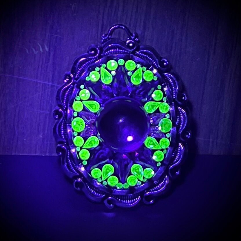 Statement Large Green Uranium & Amethyst Pendant with Vintage Uranium Swarovski Crystal Elements in a Silver Tone Setting UV Reactive Glow TheGreenGlassGemShop