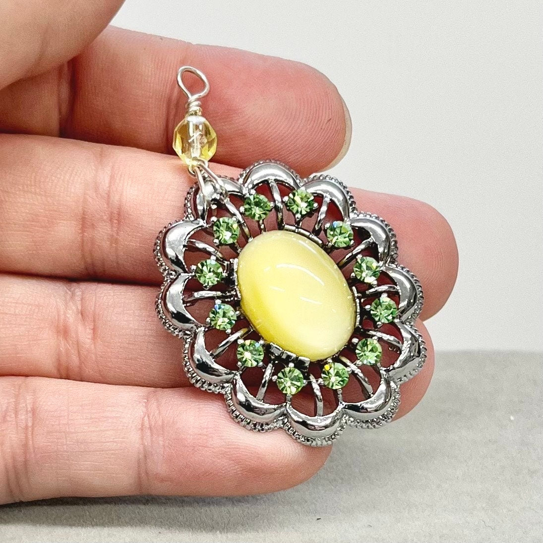 Pretty Oval Silver Plate Yellow Uranium Glass Cabochon Pendant with Green Uranium Crystals in a Vintage Setting UV Reactive Glow TheGreenGlassGemShop