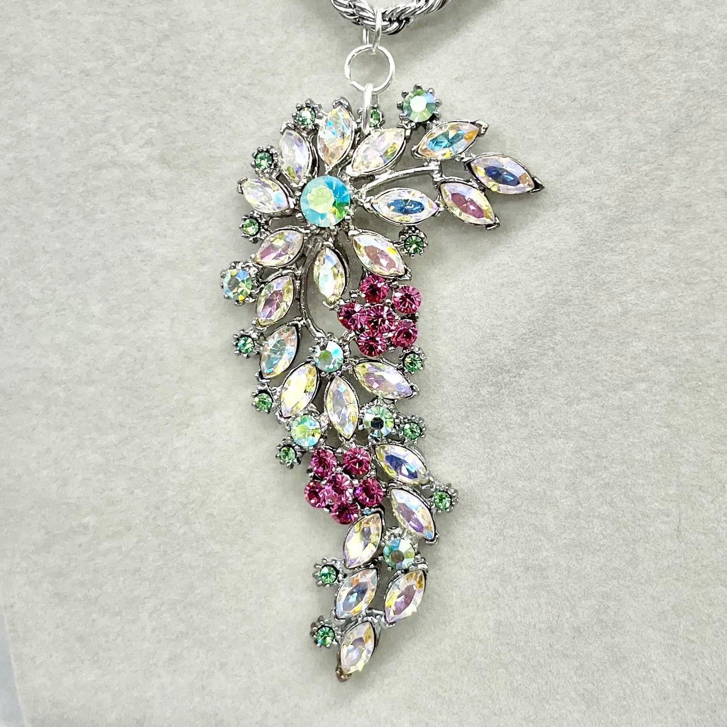 Stunning Statement Floral Pendant with Pink & Green Uranium Crystals in a Vintage Setting UV Reactive Glow TheGreenGlassGemShop