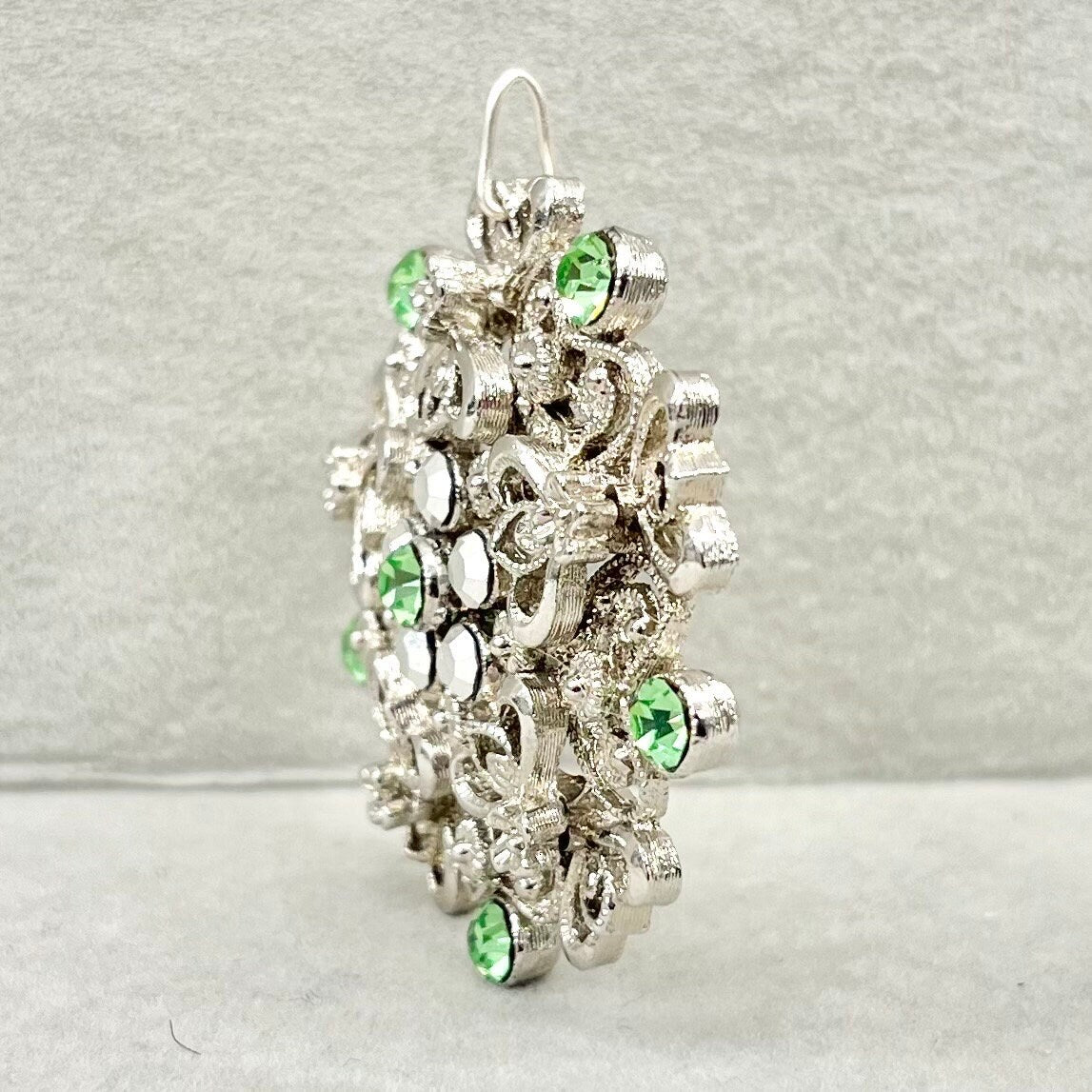 Floral Filigree Style Silver Plate Uranium Glass Crystal Pendant with Green Uranium Crystals in a Vintage Setting UV Reactive Glow TheGreenGlassGemShop