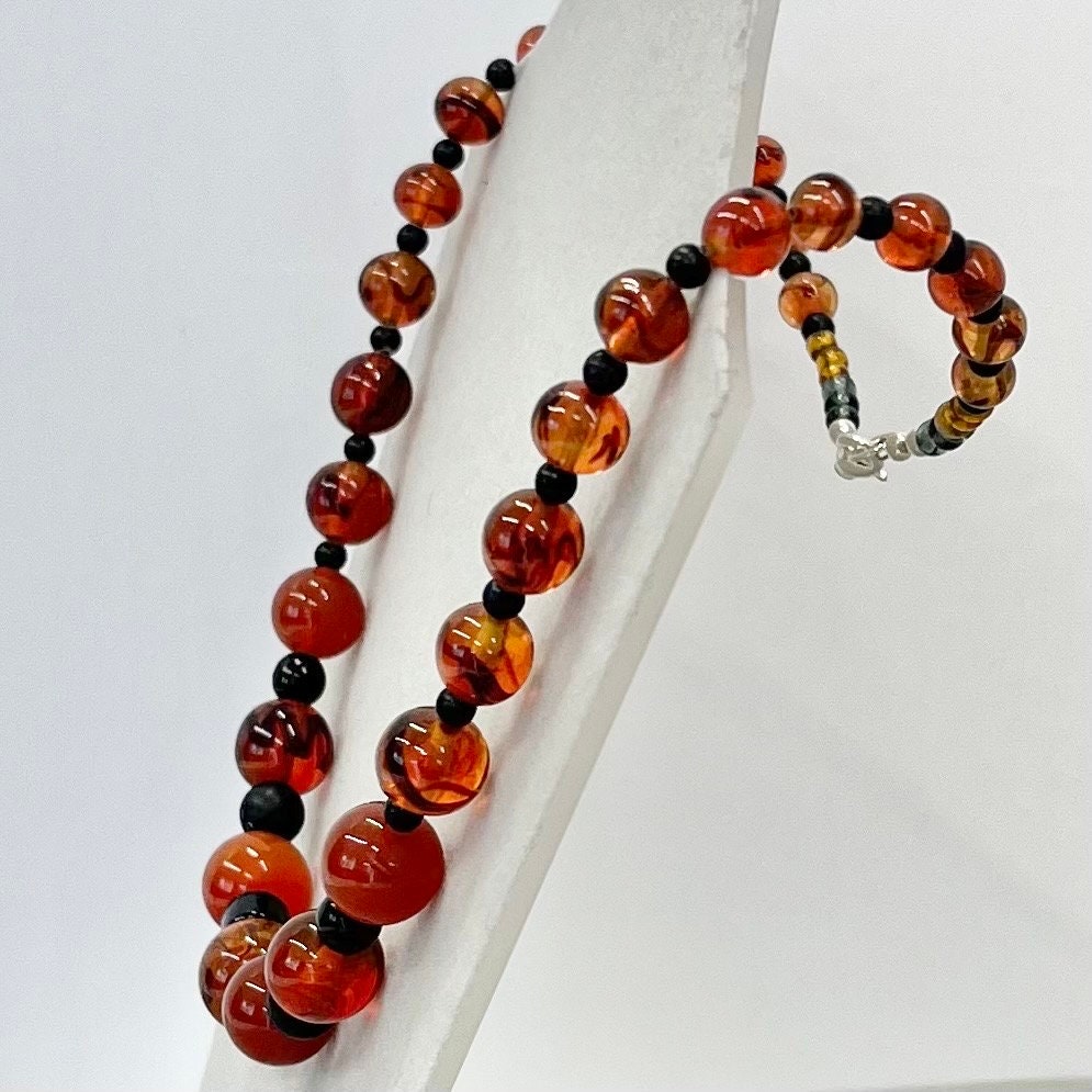 Vintage Carnelian Swirl Glass Uranium Graduated Bead Necklace Orange & Black Beads Bright Green / Yellow UV Reactive Glow 18” TheGreenGlassGemShop