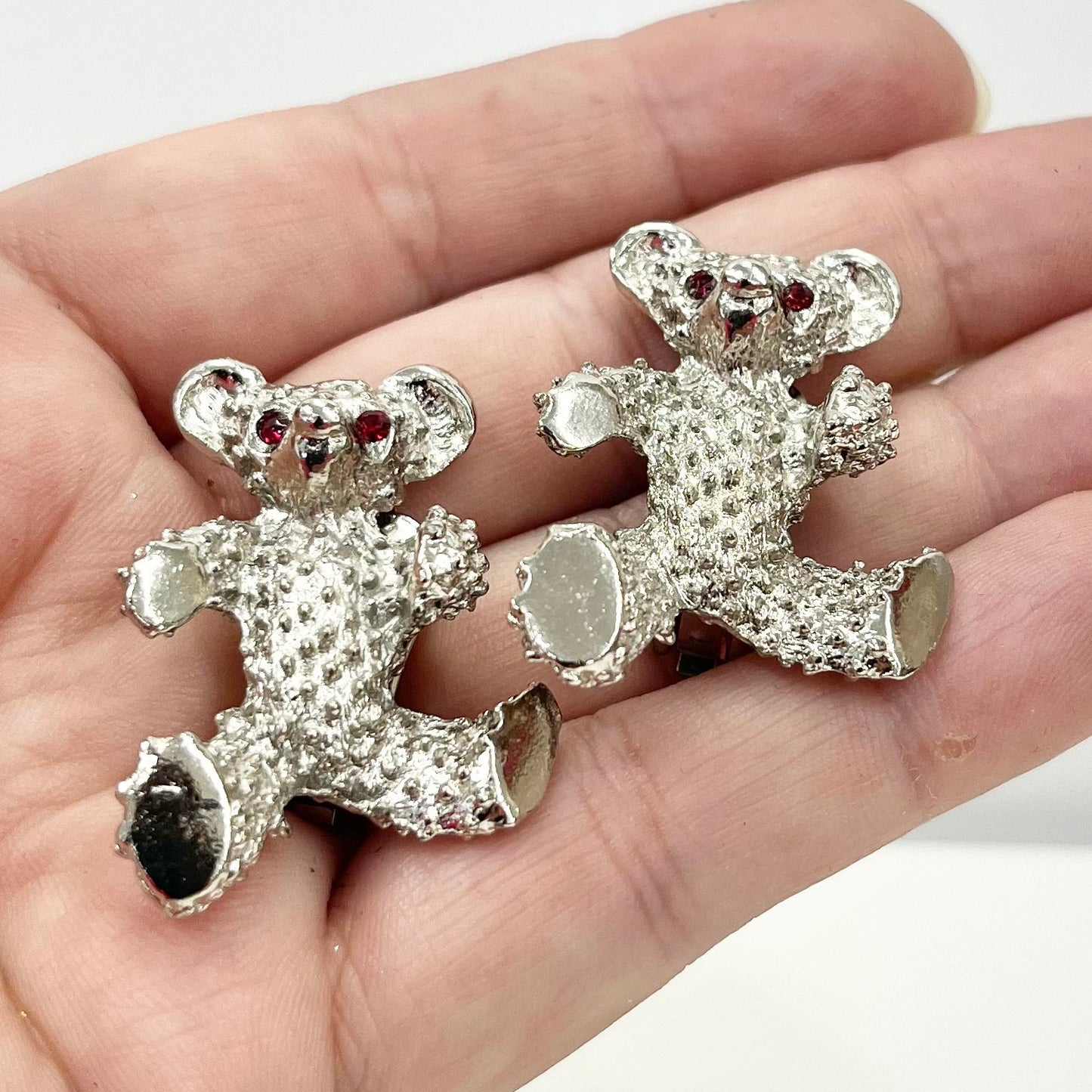 Vintage Silver Tone Large Teddy Bear Clip On Earrings 1970’s - 1980’s Brand New Vintage Dead Stock TheGreenGlassGemShop