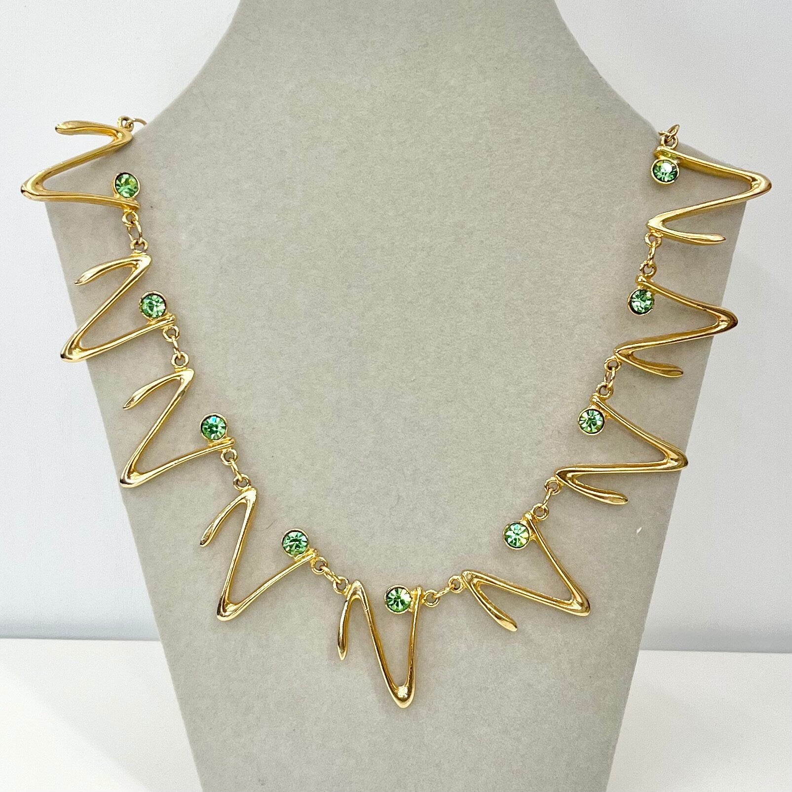 Vintage Green Uranium Glass Crystal Necklace Gold Tone Zig Zag Design UV Reactive Glow Statement Piece TheGreenGlassGemShop