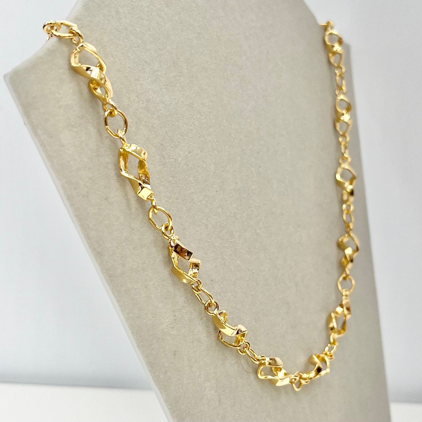 Vintage 17” Gold Plated Unusual Fancy Cut Link Chain Necklace 1970’s - 1980’s Statement Power Chain TheGreenGlassGemShop