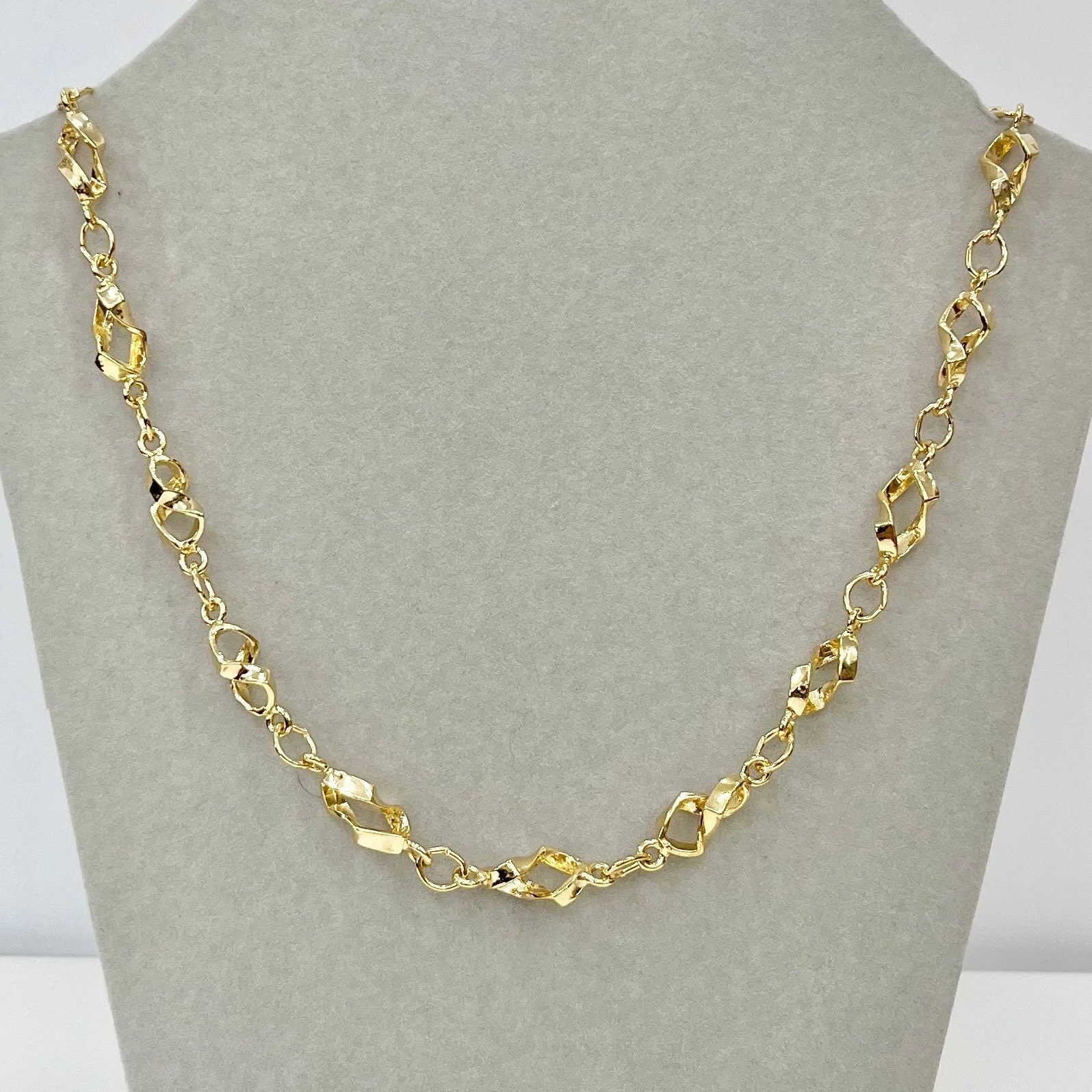 Vintage 17” Gold Plated Unusual Fancy Cut Link Chain Necklace 1970’s - 1980’s Statement Power Chain TheGreenGlassGemShop