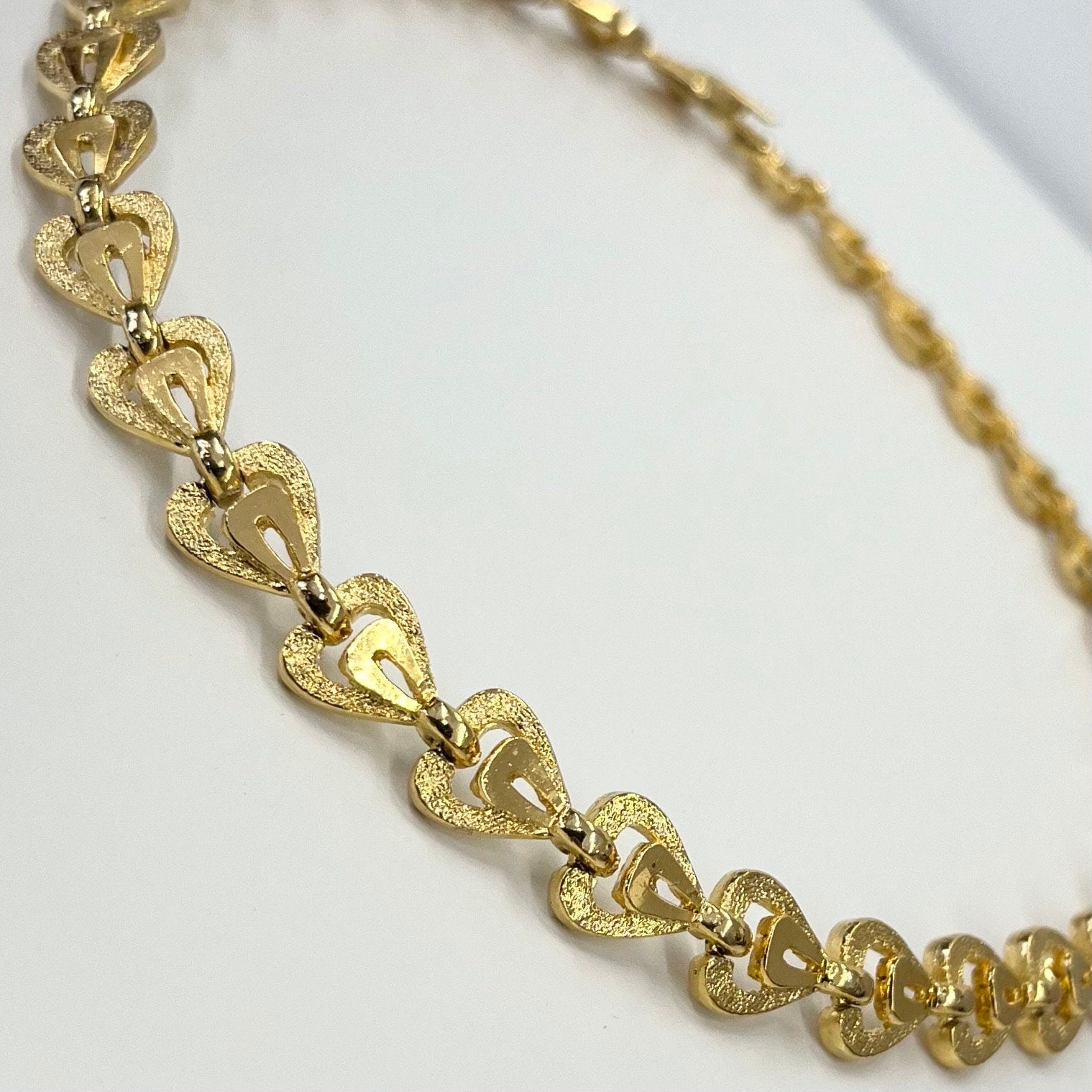 Vintage Gold Tone Brutalist Style Heart link Chain Necklace 1970’s - 1980’s TheGreenGlassGemShop