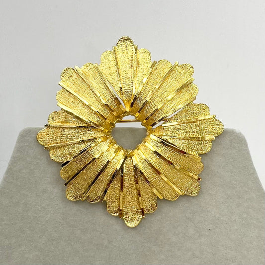 Vintage Gold Tone Brutalist Flower Brooch Large Contempory Costume Jewellery Statement Piece TheGreenGlassGemShop