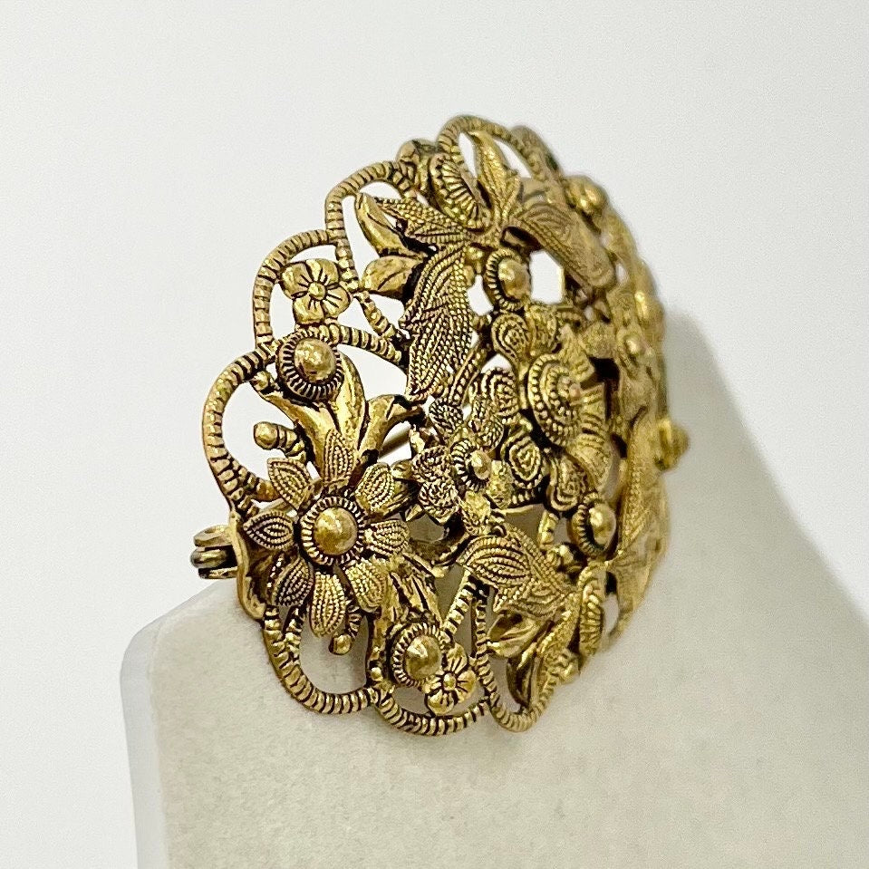 Antique Vintage Czech Floral Filigree Brass Stamping Brooch Oval Shape Beautifully Made Vintage Brooch TheGreenGlassGemShop