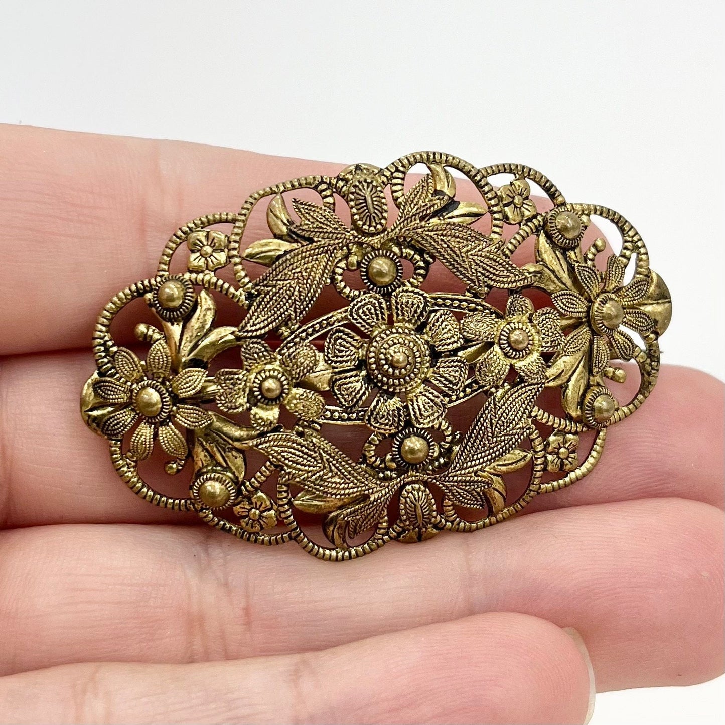 Antique Vintage Czech Floral Filigree Brass Stamping Brooch Oval Shape Beautifully Made Vintage Brooch TheGreenGlassGemShop