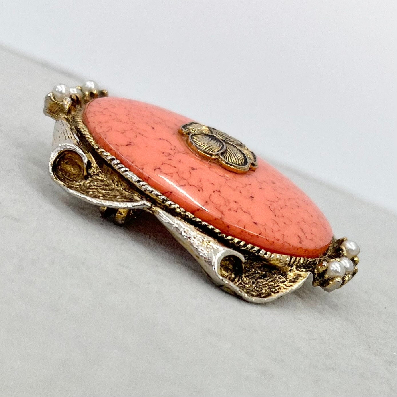 Vintage Hollywood Gold Tone Regency Style Brooch Oval Shape with Faux Coral & Faux Pearl Accents Peach Coloured TheGreenGlassGemShop