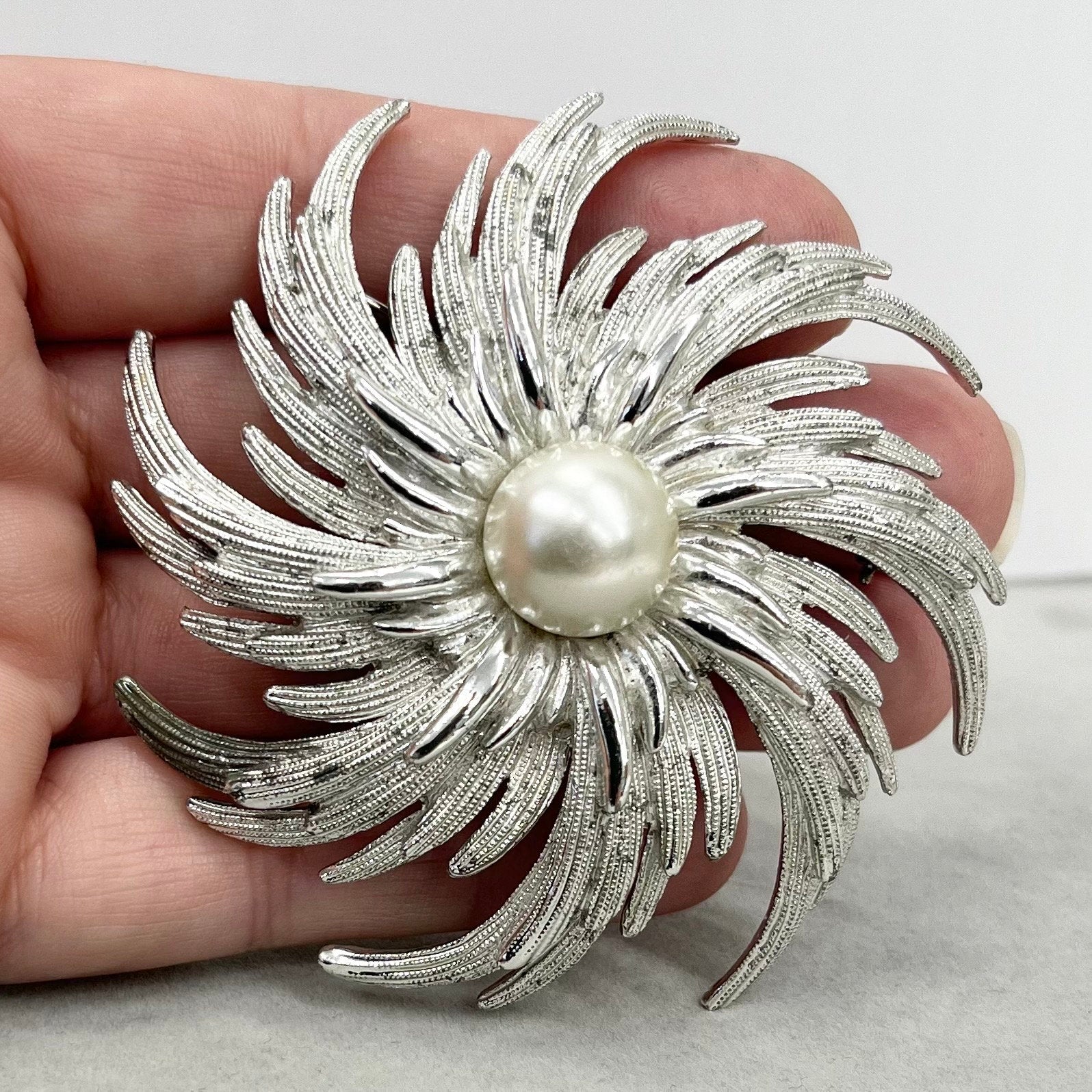 Vintage Huge Silver Tone Sarah Coventry Brooch Large Floral Pinwheel Design Contempory Costume Jewellery Statement Piece TheGreenGlassGemShop