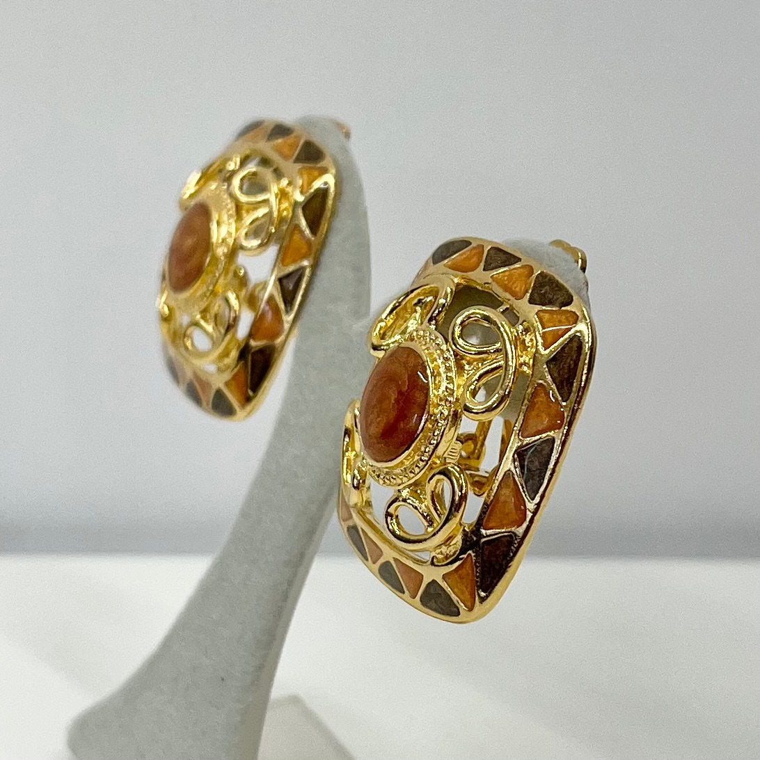 Vintage Square Enamel Clip On Earrings Brown Goldwith Faux Pearl Centre 1980’s - 1990’s Brand New Vintage Dead Stock TheGreenGlassGemShop