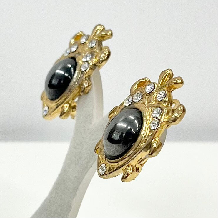 Vintage Gold Tone Large Beetle Clip On Earrings with Glass Hematite Cabochons 1970’s - 1980’s Brand New Vintage Dead Stock TheGreenGlassGemShop