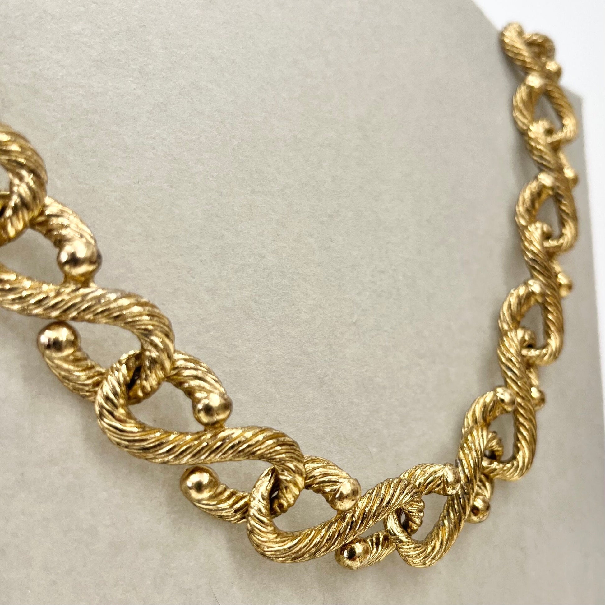 Vintage Gold Tone Chunky Knot Design Collar Necklace 1970’s - 1980’s TheGreenGlassGemShop