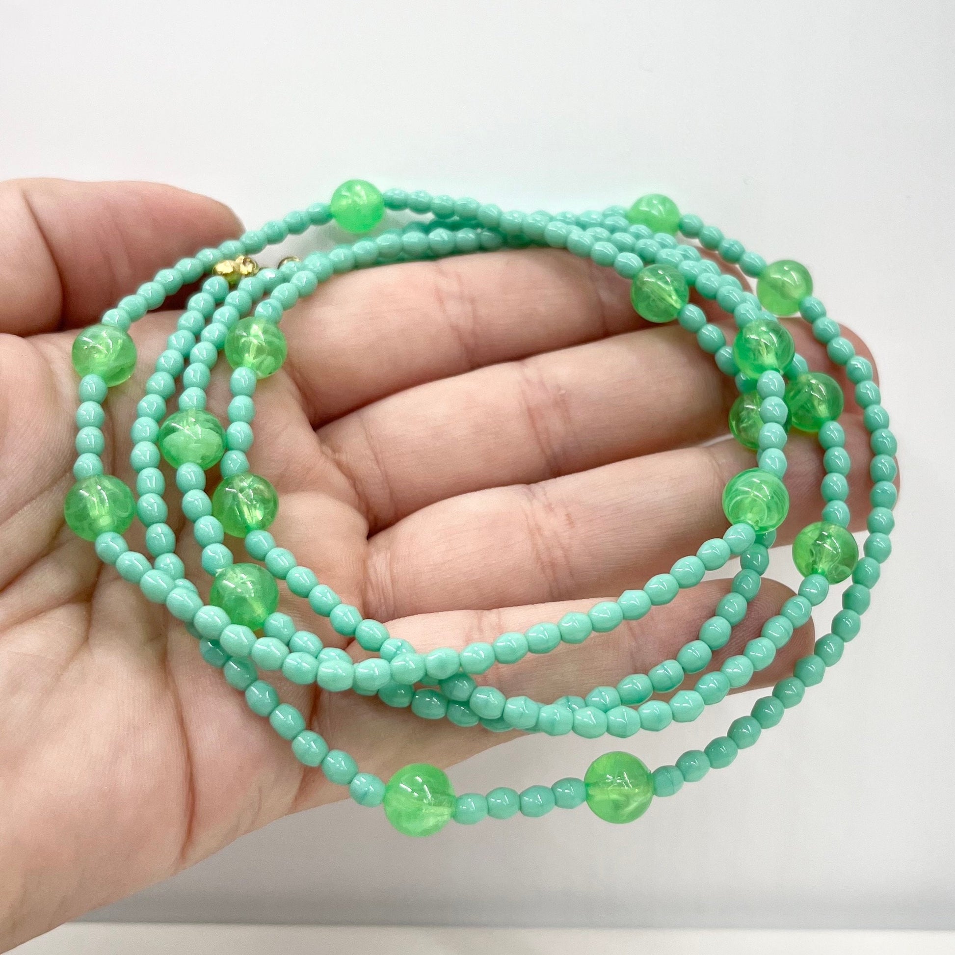 Vintage Long Green / Teal Glass Bead Uranium Necklace Bright Green UV Reactive Glow Jewellery TheGreenGlassGemShop