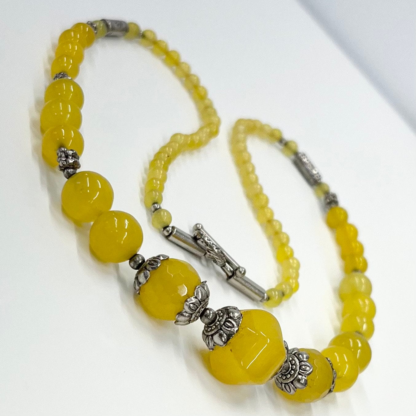 Vintage Ethnic Yellow Jade Bead Necklace 20” Long TheGreenGlassGemShop