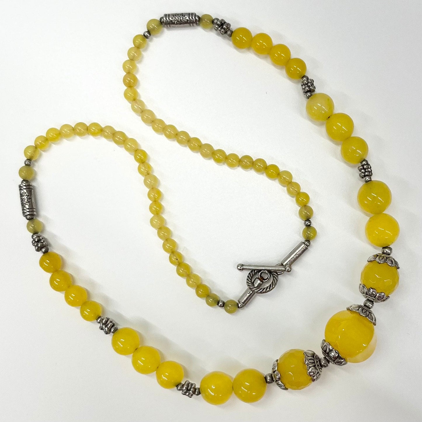 Vintage Ethnic Yellow Jade Bead Necklace 20” Long TheGreenGlassGemShop