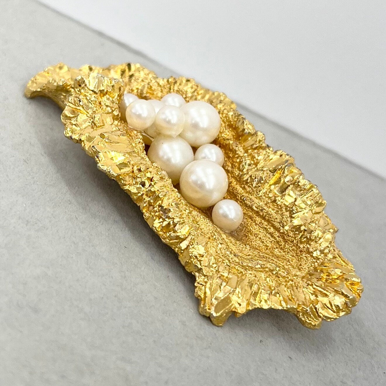 Vintage Gold Tone Brutalist Oyster Shaped Glass Pearl Brooch Large Contempory Costume Jewellery Statement Piece TheGreenGlassGemShop