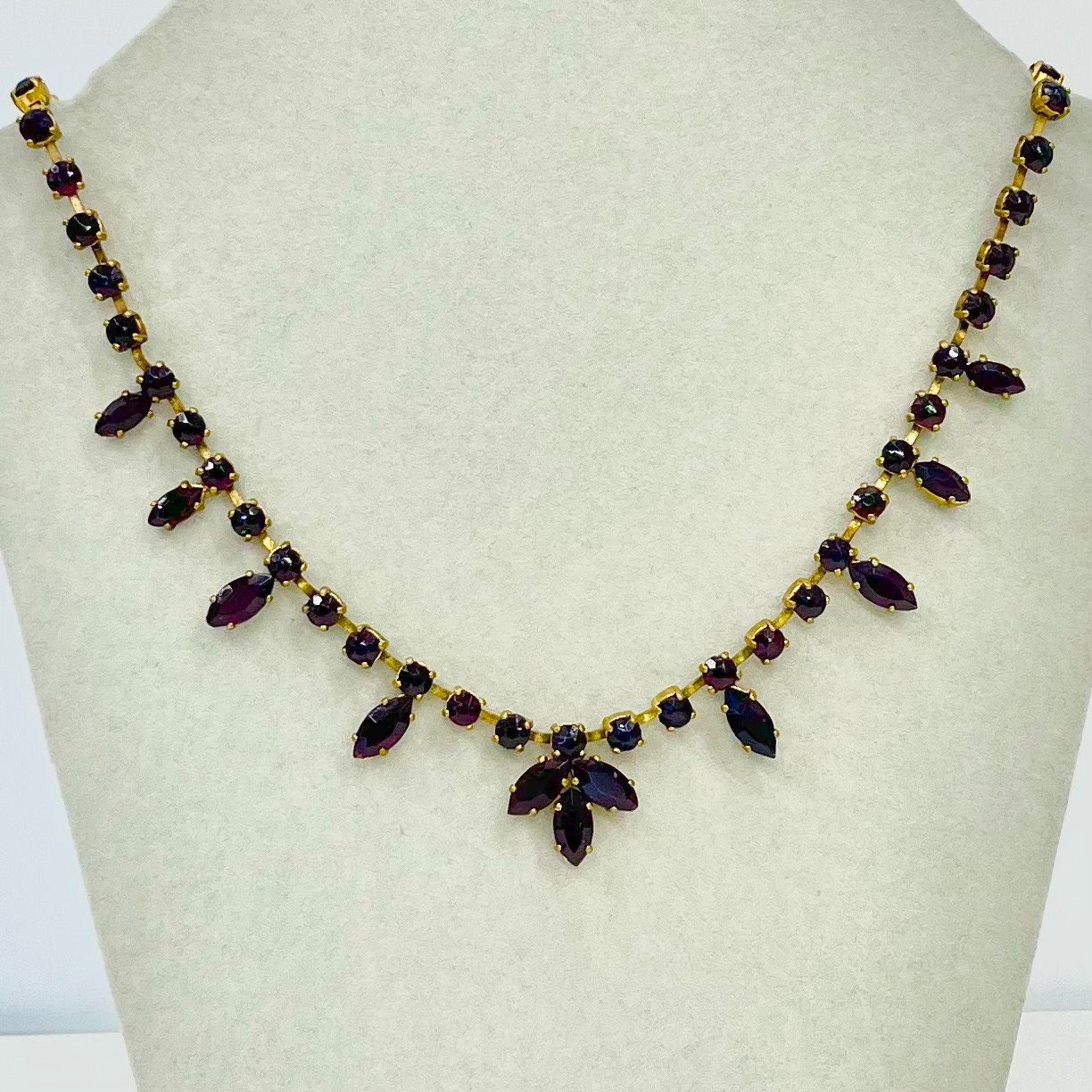 Vintage 1950’s - 1960’s Brass Tone Dark Red Garnet Colour Crystal Droplet Necklace Beautiful Sparkling Colours TheGreenGlassGemShop