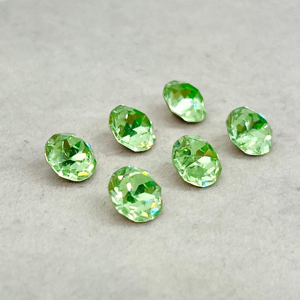 Pack of 6 Rare Uranium Vaseline Glass Swarovski Crystals Faceted Round Cut Dentelles SS40 approx 9mm TheGreenGlassGemShop