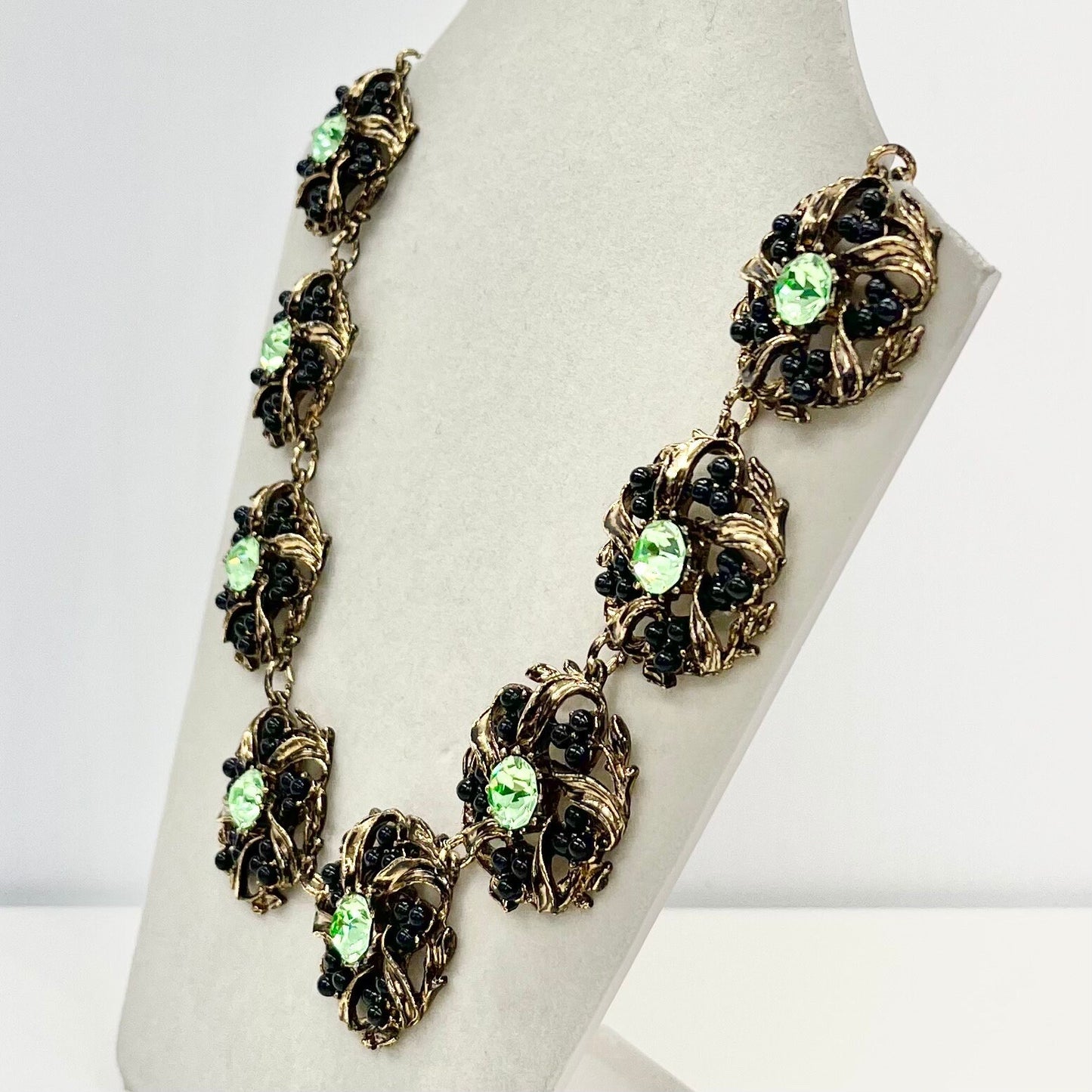 Vintage Sparkling Green Uranium Crystal & Black Faux Pearl Necklace Victorian Collar Style Gold Plated Setting UV Reactive Glowing Jewellery TheGreenGlassGemShop