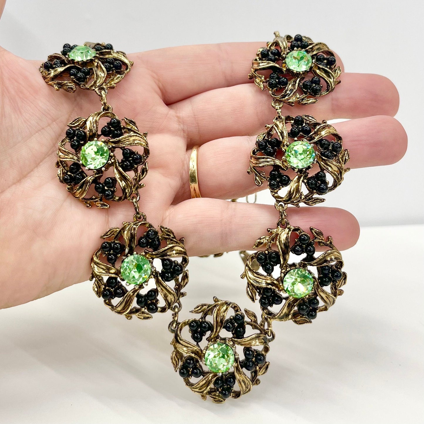 Vintage Sparkling Green Uranium Crystal & Black Faux Pearl Necklace Victorian Collar Style Gold Plated Setting UV Reactive Glowing Jewellery TheGreenGlassGemShop