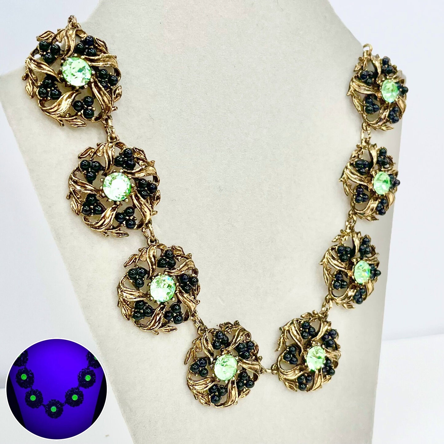 Vintage Sparkling Green Uranium Crystal & Black Faux Pearl Necklace Victorian Collar Style Gold Plated Setting UV Reactive Glowing Jewellery TheGreenGlassGemShop