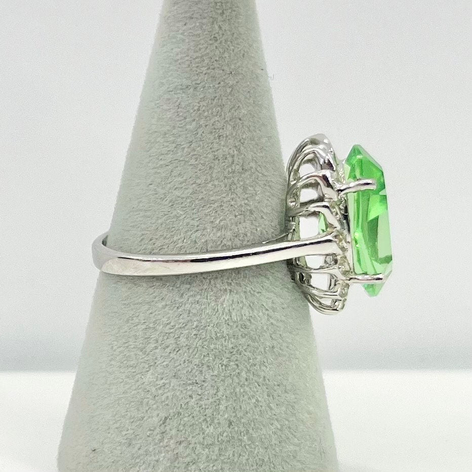 Sterling Silver Uranium Glass Oval Cut Crystal Dress Ring with a Sparkling Halo UV Reactive Glow UV Jewellery Size uk N or us 7 TheGreenGlassGemShop