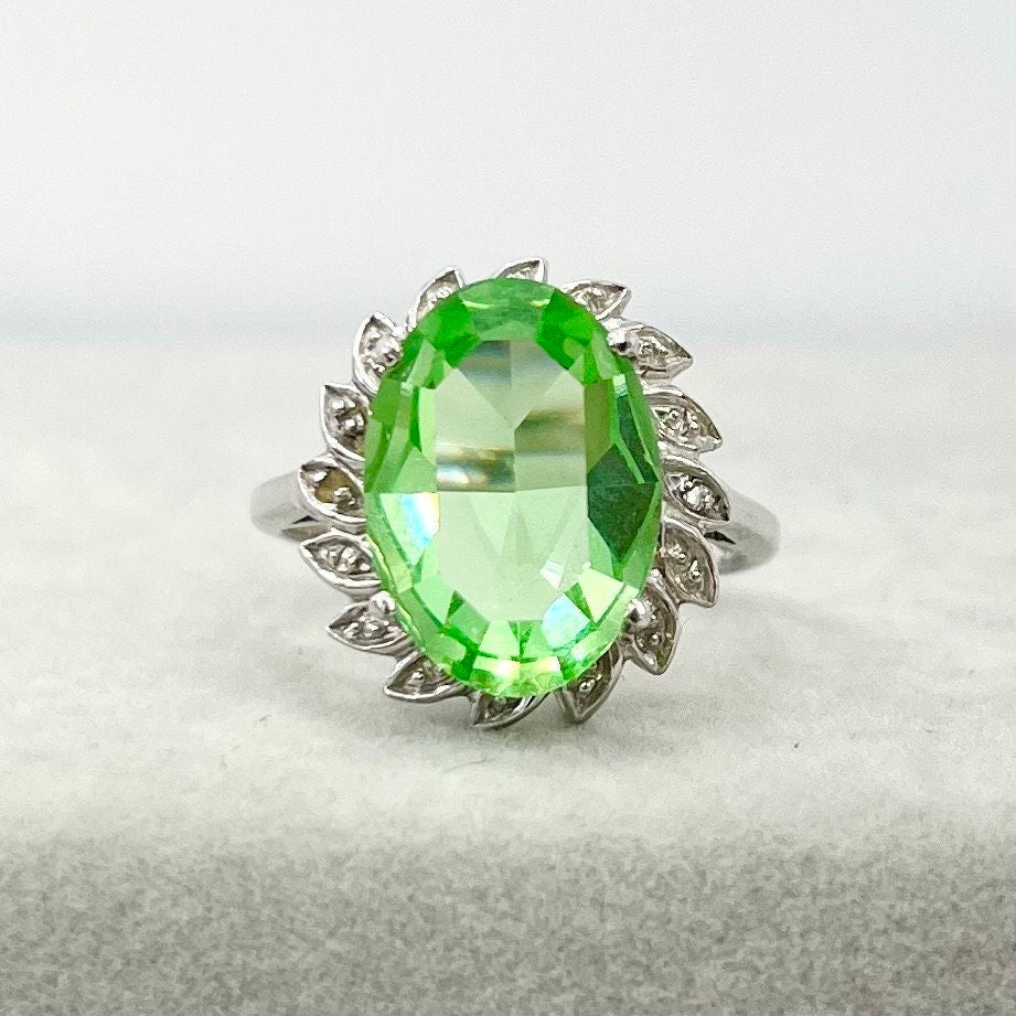 Sterling Silver Uranium Glass Oval Cut Crystal Dress Ring with a Sparkling Halo UV Reactive Glow UV Jewellery Size uk N or us 7 TheGreenGlassGemShop