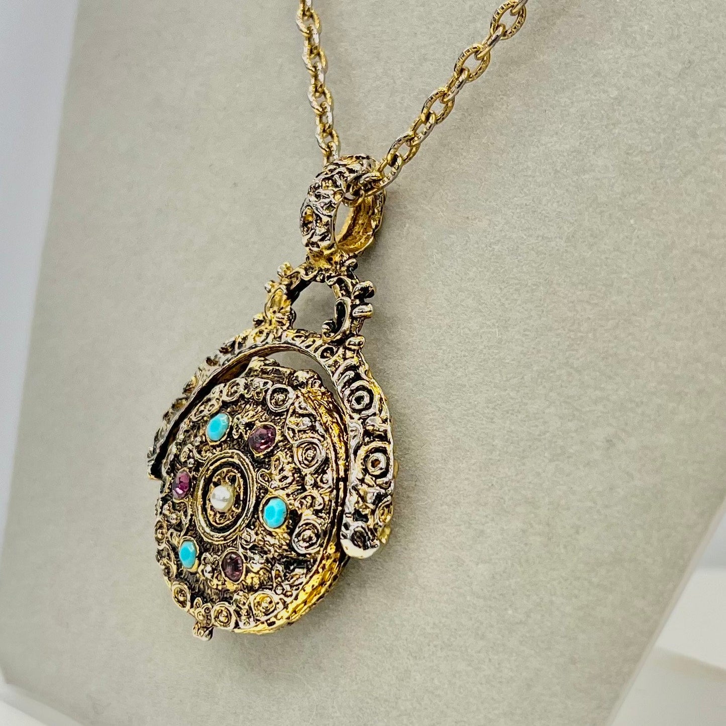 Vintage Victorian Style 1970‘s Gold Tone Round Spinning Locket Pendant Necklace with Amethyst & Turquoise Crystal Accents 24” Chain TheGreenGlassGemShop