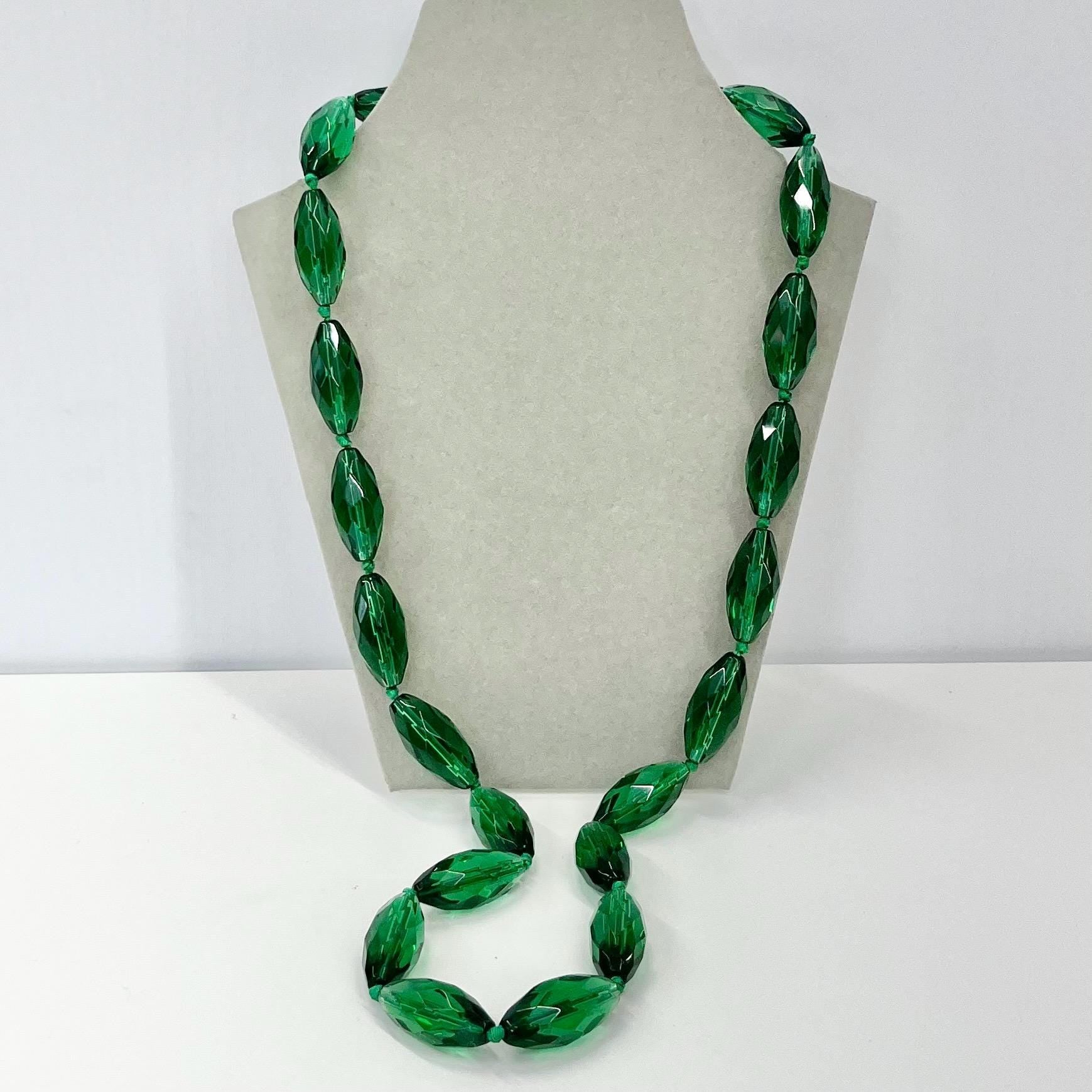 Vintage 28” Long Hand Knotted Emerald Green Coloured Faceted Oval Glass Graduated Bead Necklace Vintage Chunky Jewellery TheGreenGlassGemShop