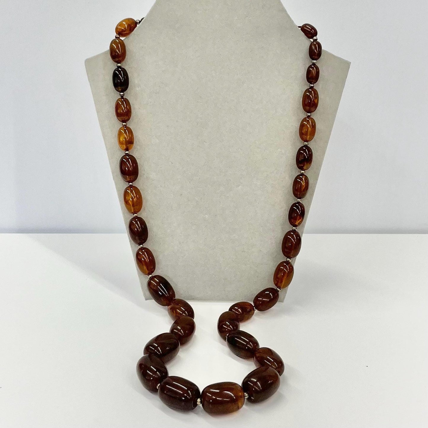 Vintage Chunky Light Brown Swirl Early Plastic / Bakelite Necklace Statement Piece Vintage Jewellery 29” Long 22 x 15mm Beads TheGreenGlassGemShop