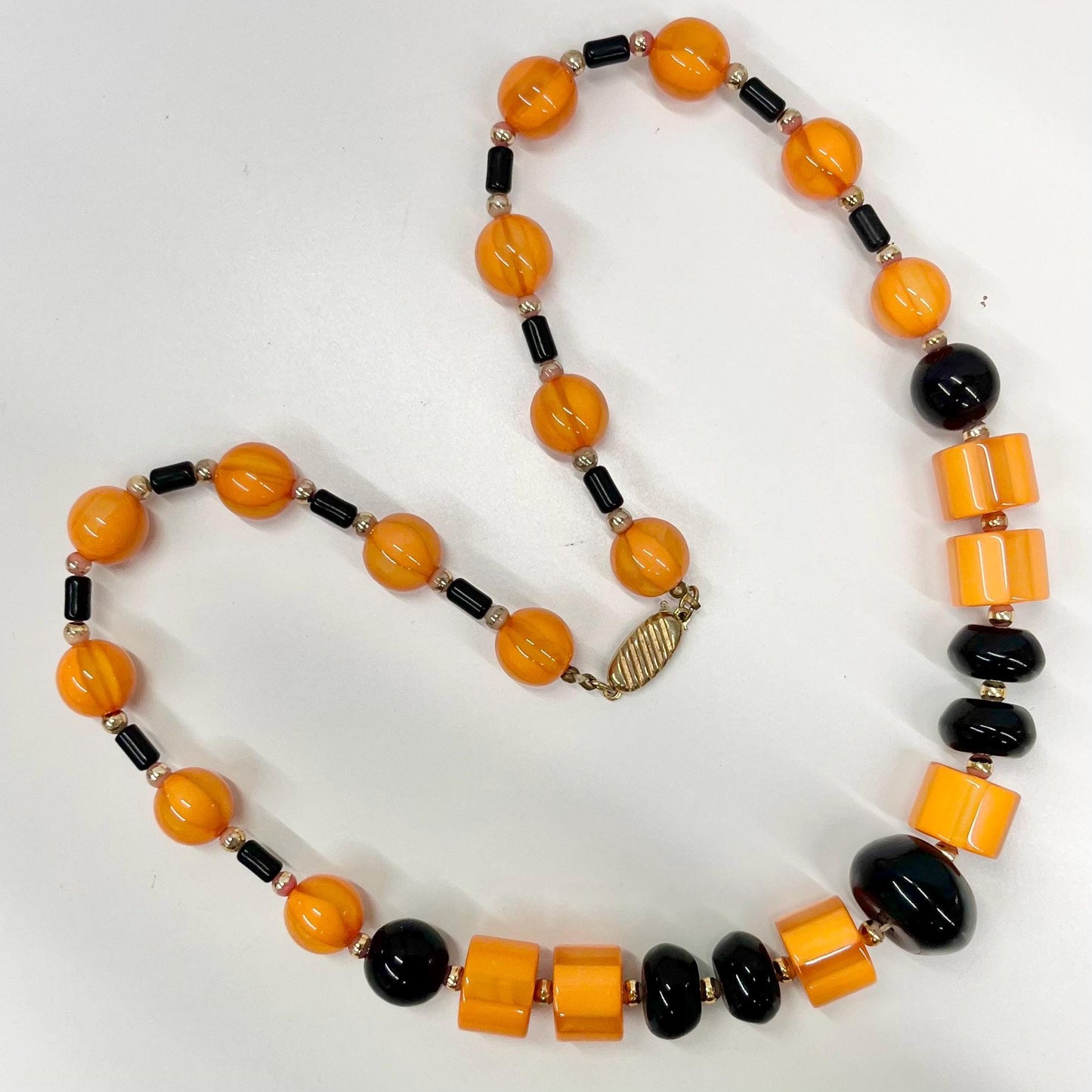 Vintage Bright Orange & Black Acrylic / Lucite / Plastic Barrel Bead Necklace 23” Long Chunky 12 x 20mm Beads TheGreenGlassGemShop