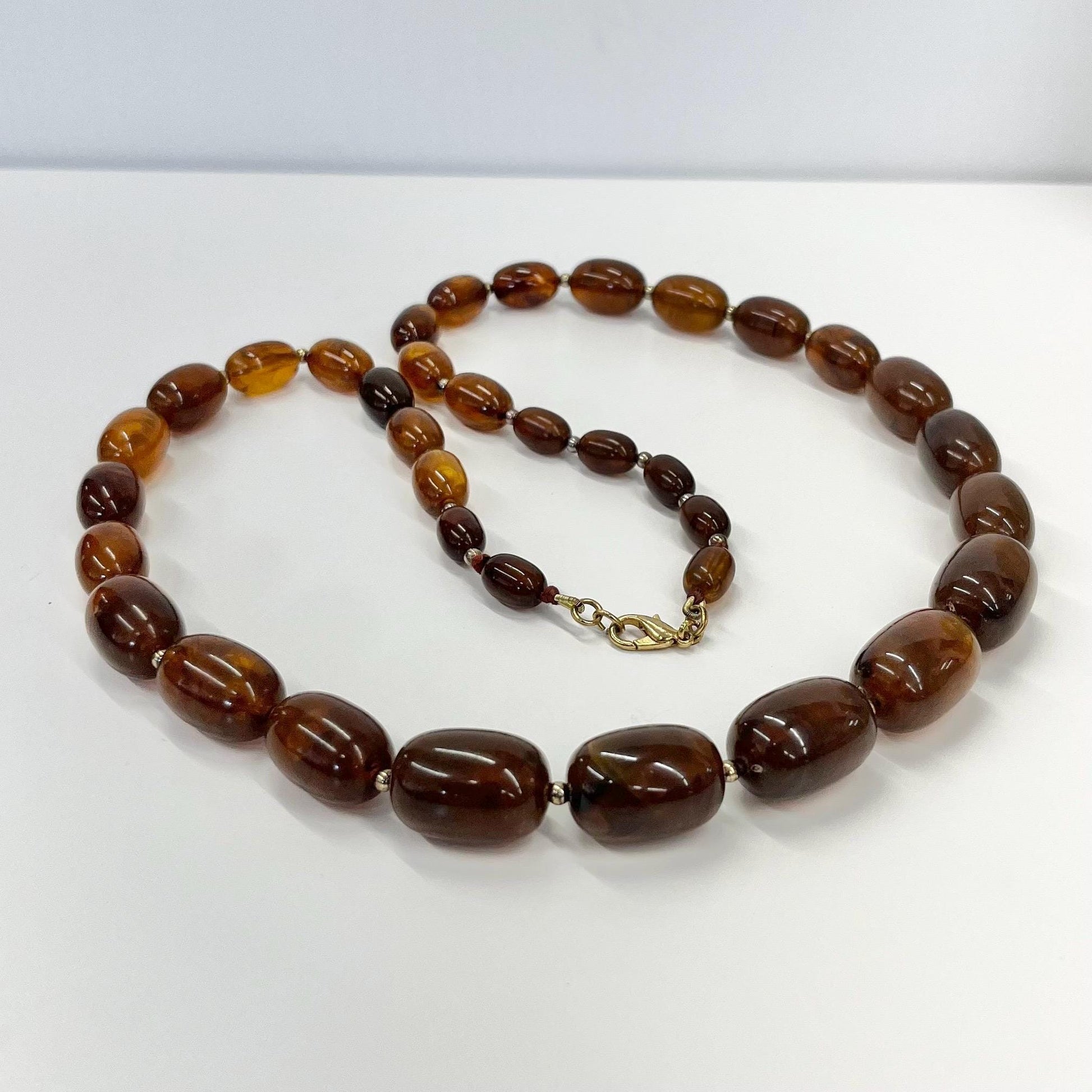 Vintage Chunky Light Brown Swirl Early Plastic / Bakelite Necklace Statement Piece Vintage Jewellery 29” Long 22 x 15mm Beads TheGreenGlassGemShop