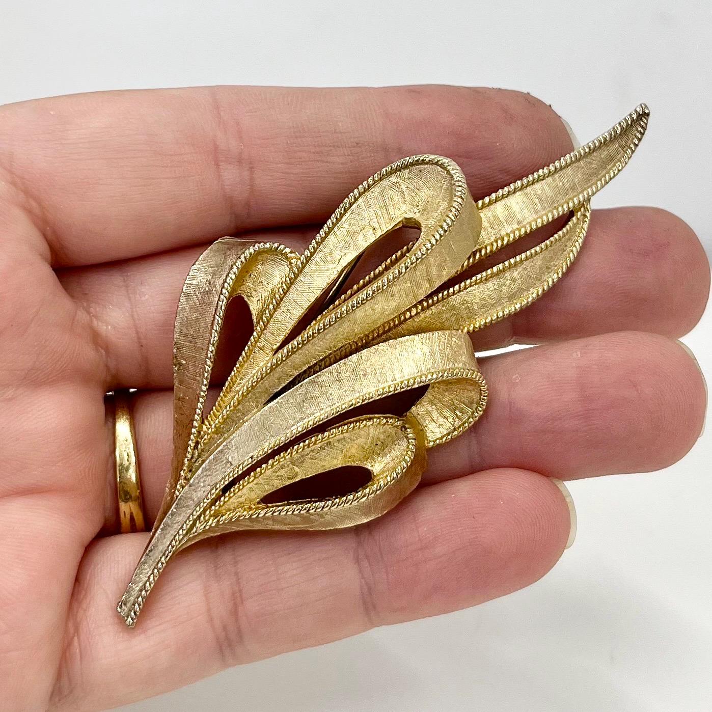 Vintage Sphinx Gold Tone Brooch Large Sweeping Ribbon / Leaf Design Contempory Costume Jewellery Statement Piece TheGreenGlassGemShop