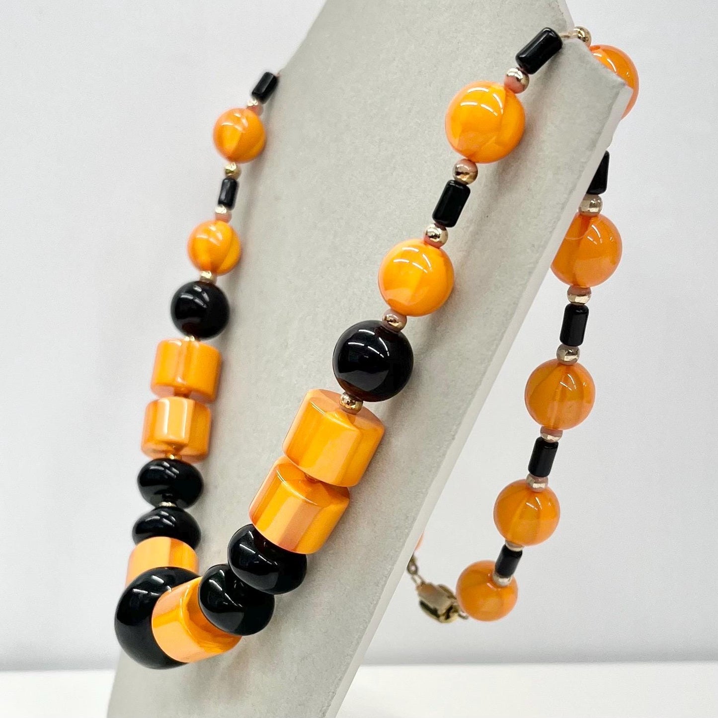 Vintage Bright Orange & Black Acrylic / Lucite / Plastic Barrel Bead Necklace 23” Long Chunky 12 x 20mm Beads TheGreenGlassGemShop