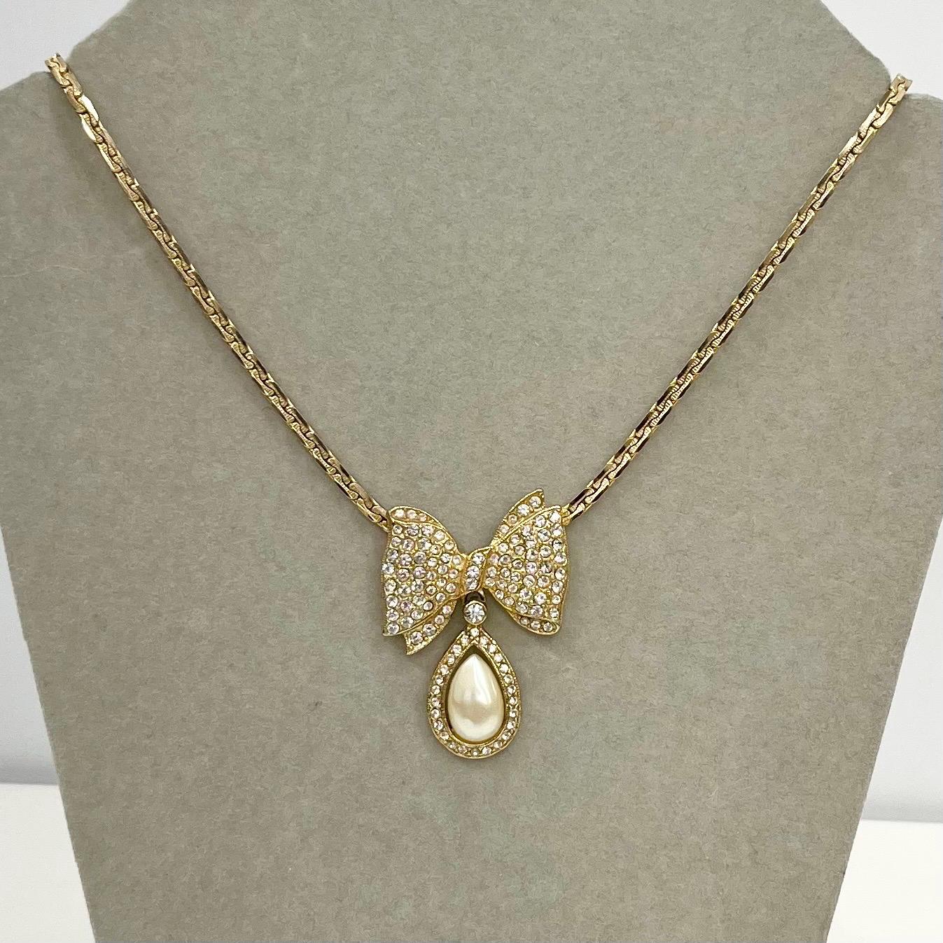 Vintage Gold Plated Diamante Bow Necklace with a Teardrop Faux Pearl Drop TheGreenGlassGemShop