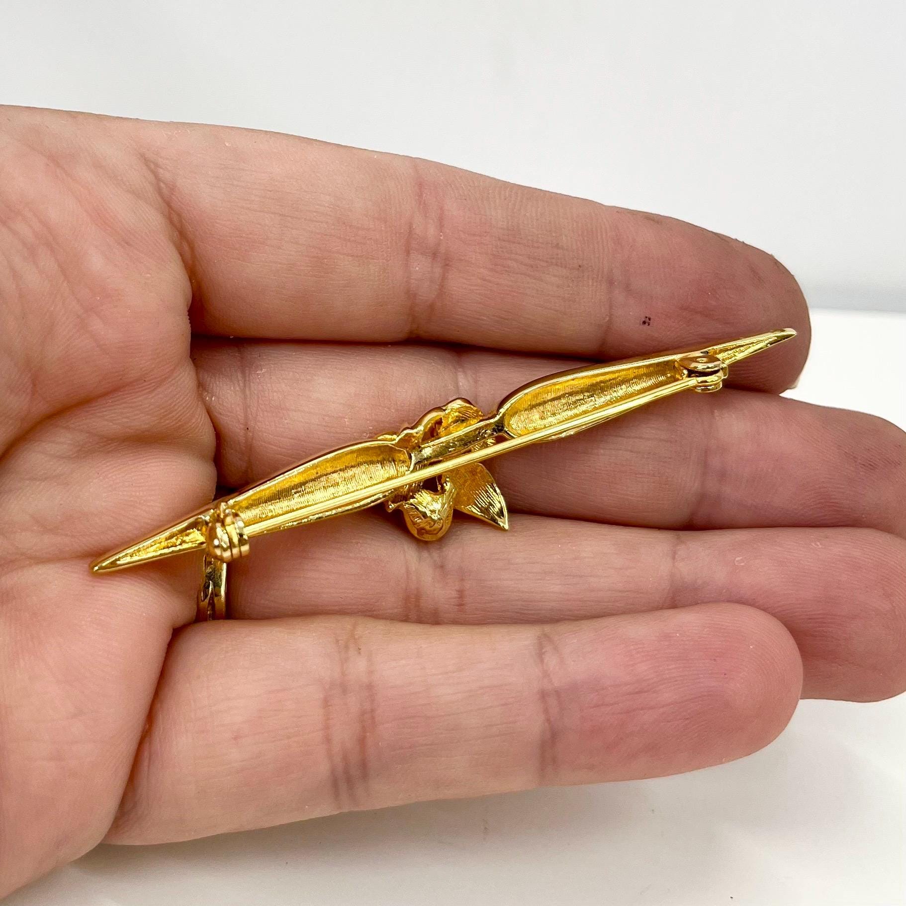 Vintage Gold Plate Long Leaf Detail Glass Pearl Bar Brooch Beautiful Costume Jewellery Piece TheGreenGlassGemShop