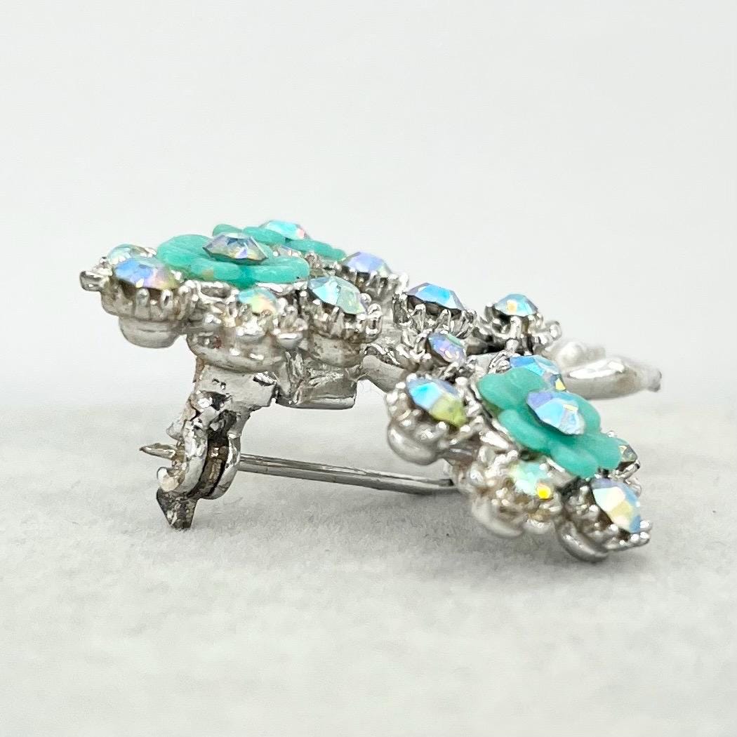 Vintage Aurora Borealis Green Crystal Floral Flower Bouquet Brooch Silver Tone TheGreenGlassGemShop