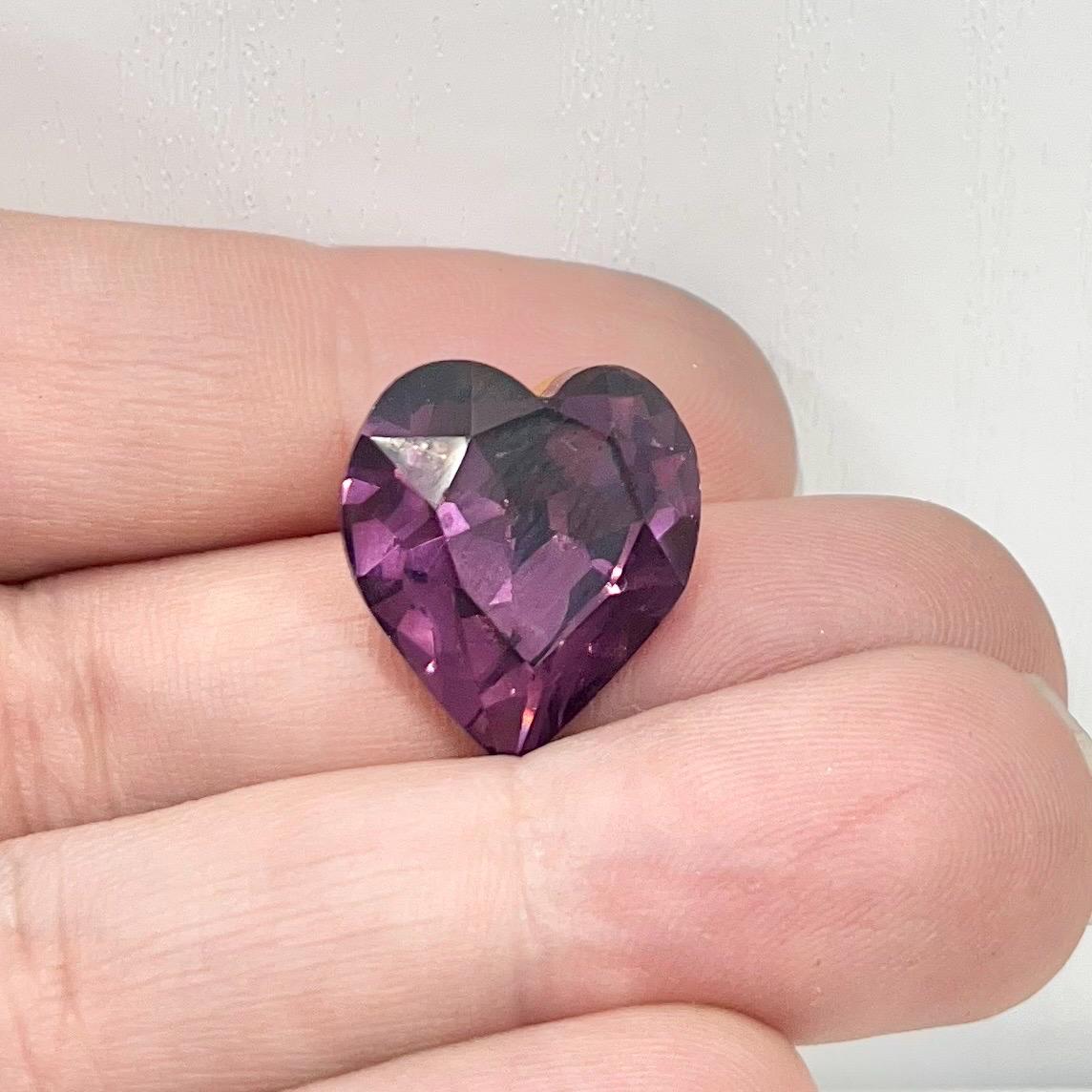 1 x Vintage 17x18.7mm Amethyst Heart Swarovski Crystal Rhinestone Point Back Stone Art 63 - for jewellery making & crafts - SD4 TheGreenGlassGemShop